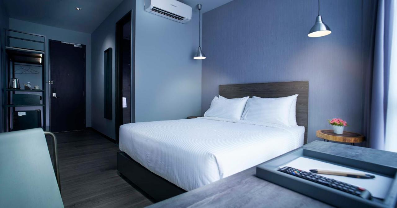Urban H Hotel George Town Extérieur photo